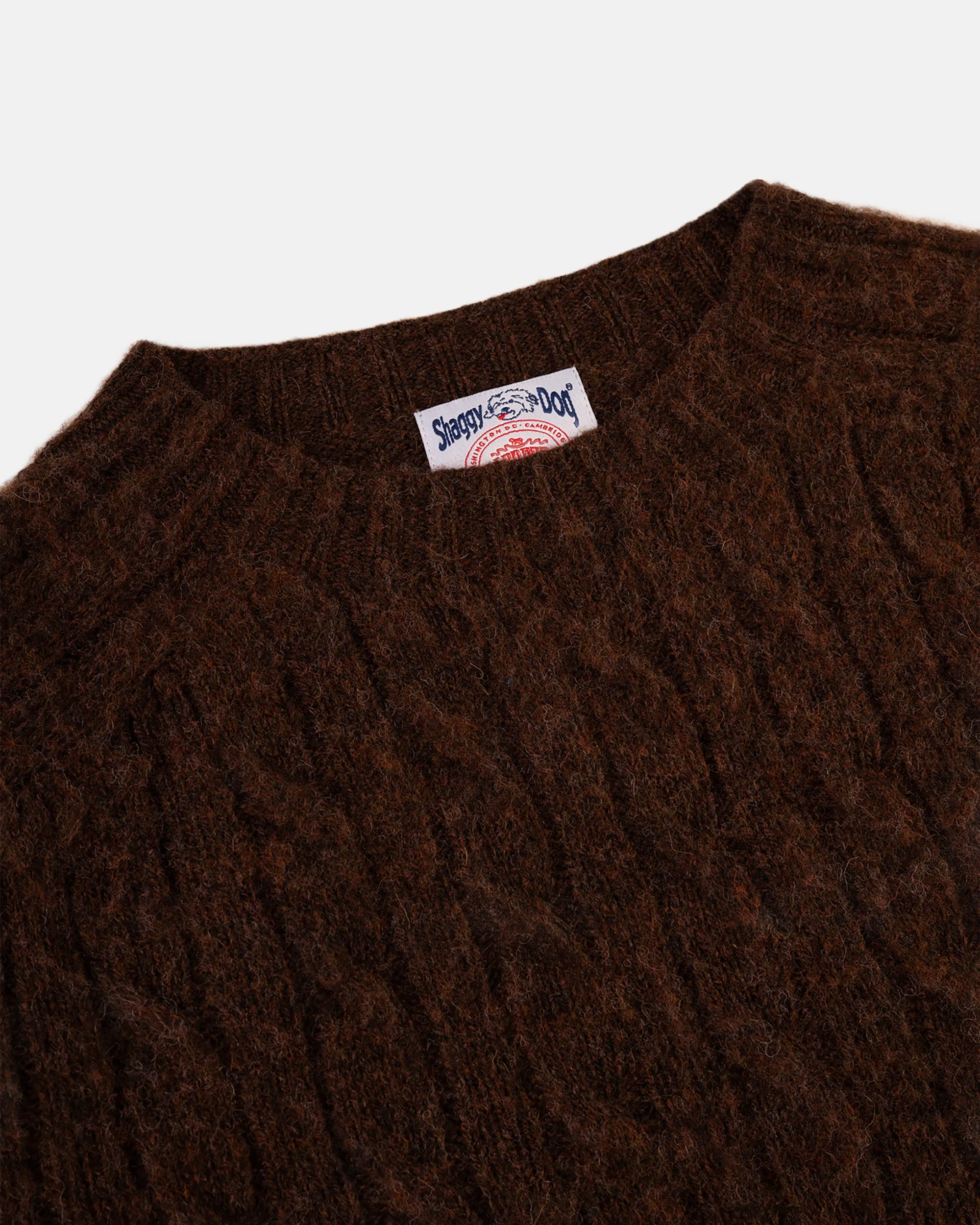 BROWN SHAGGY DOG CABLE CREWNECK SWEATER
