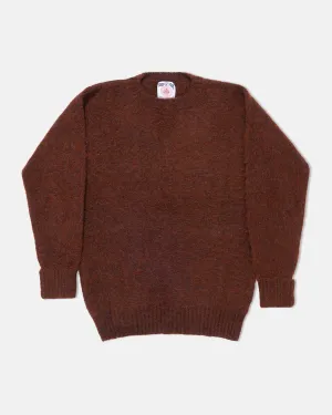 BURGUNDY SHAGGY DOG CREWNECK SWEATER