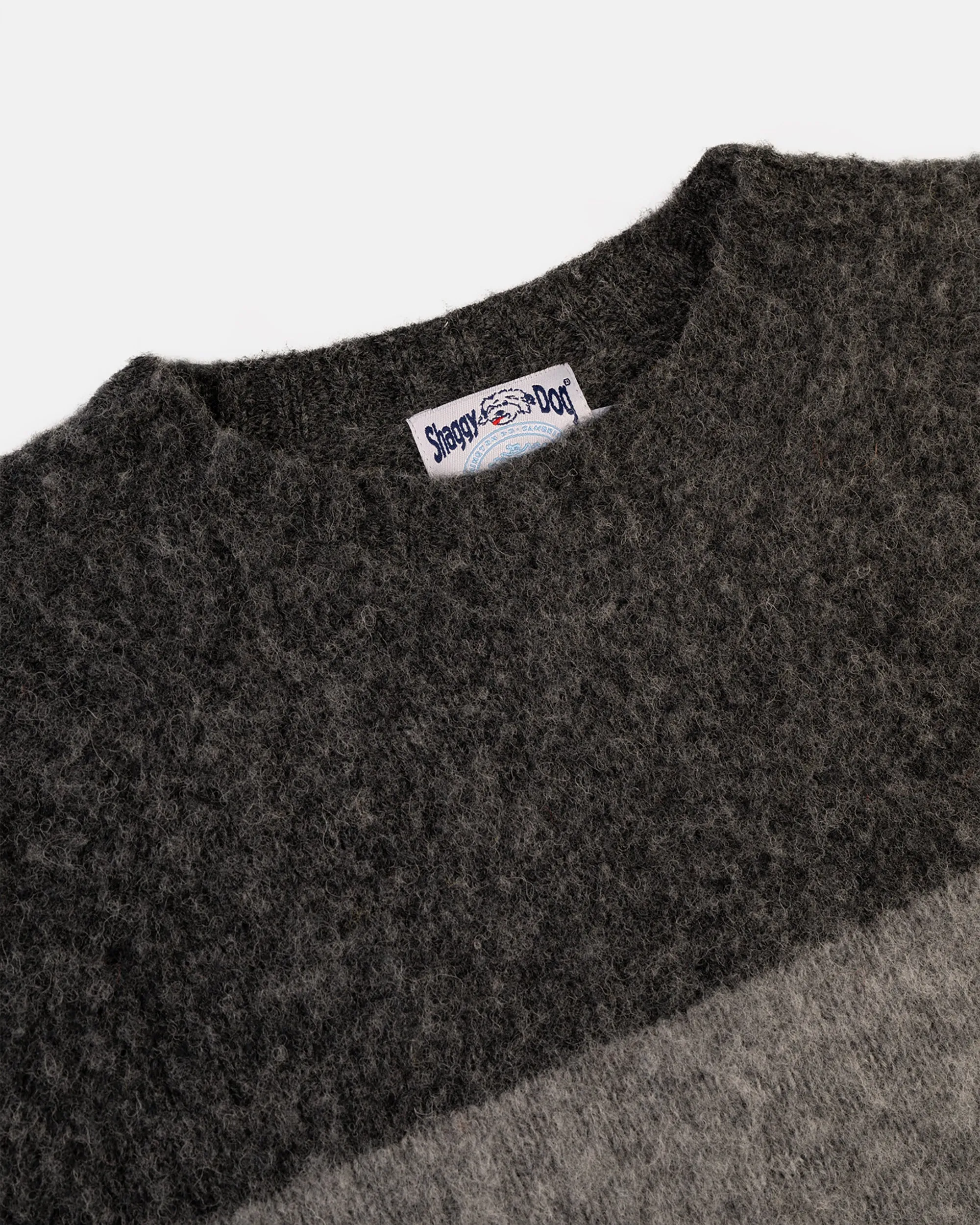GREY BLOCK STRIPE SHAGGY DOG SWEATER - TRIM FIT