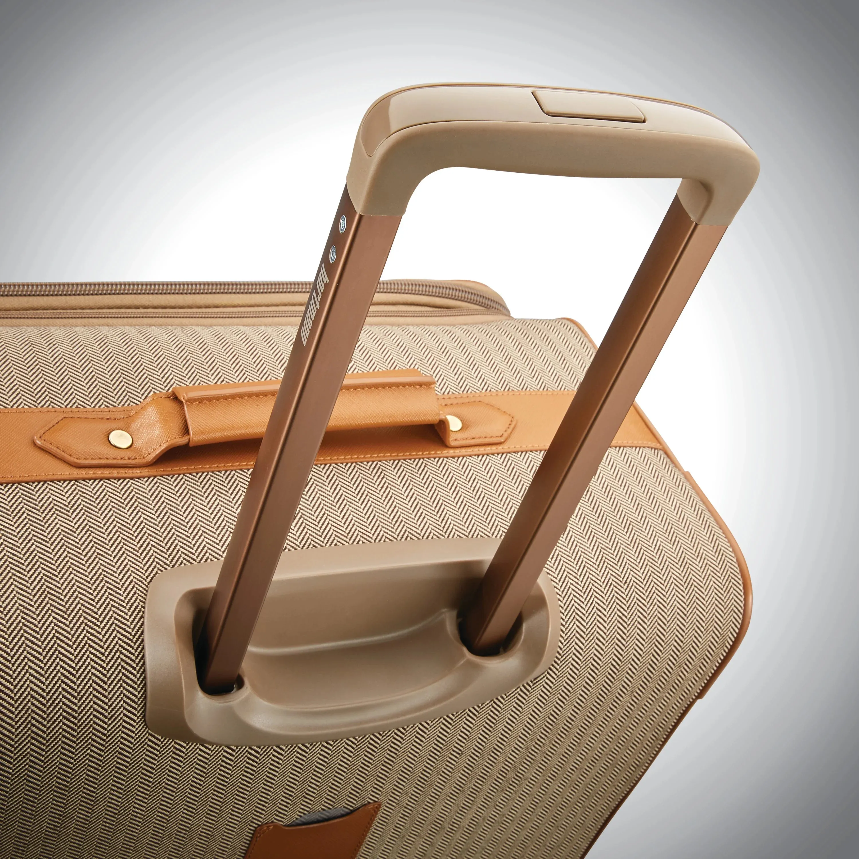 Herringbone Deluxe Medium Journey Expandable Spinner Medium