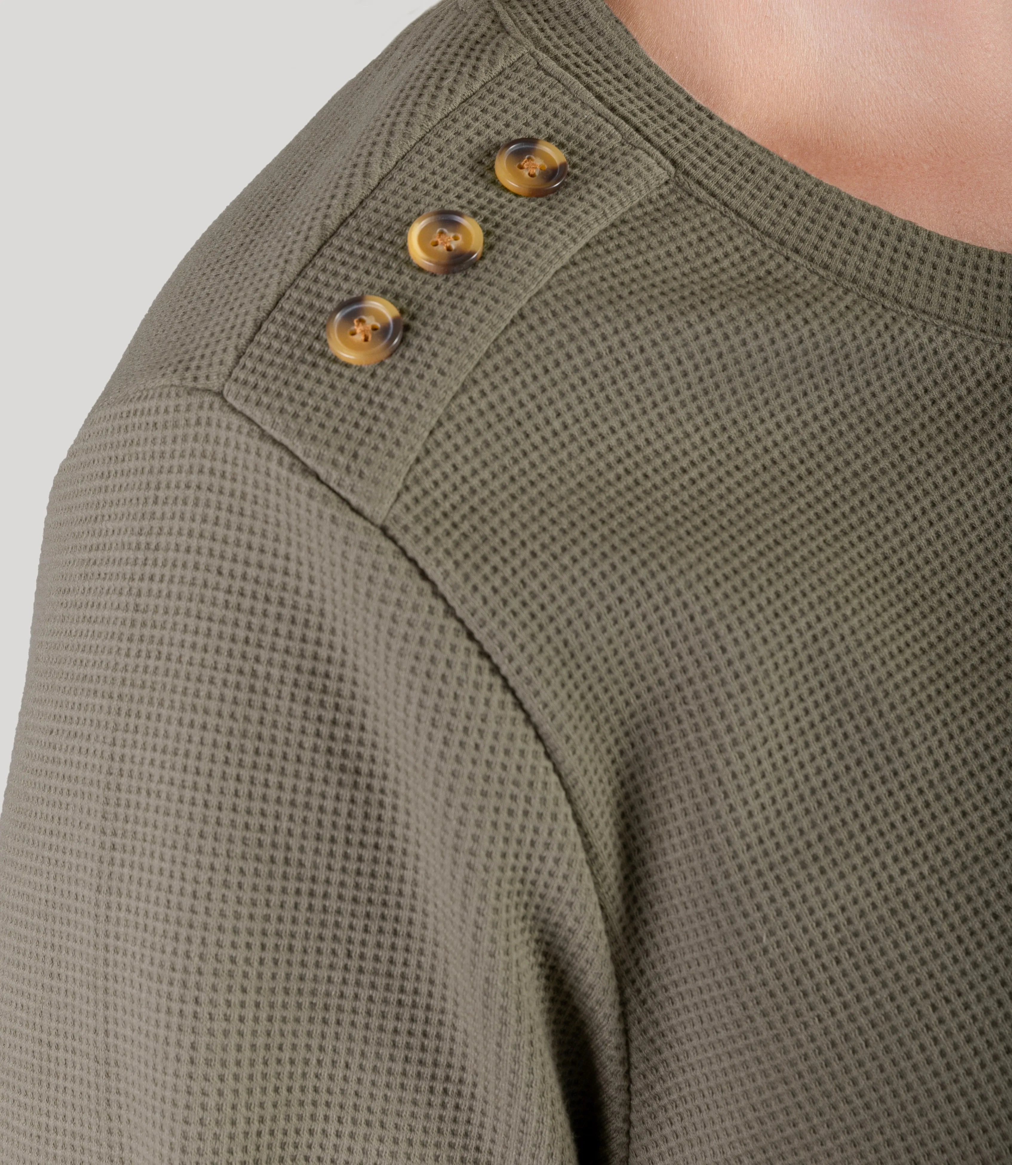 JunoWaffle 3/4 Sleeve Button Detail Top