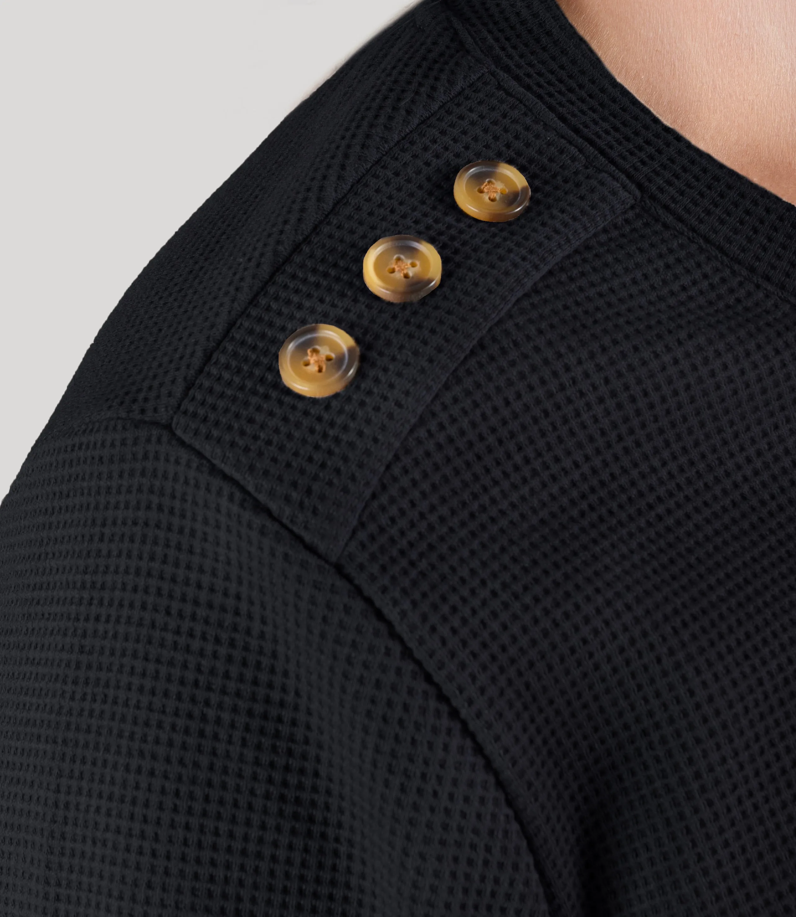 JunoWaffle 3/4 Sleeve Button Detail Top