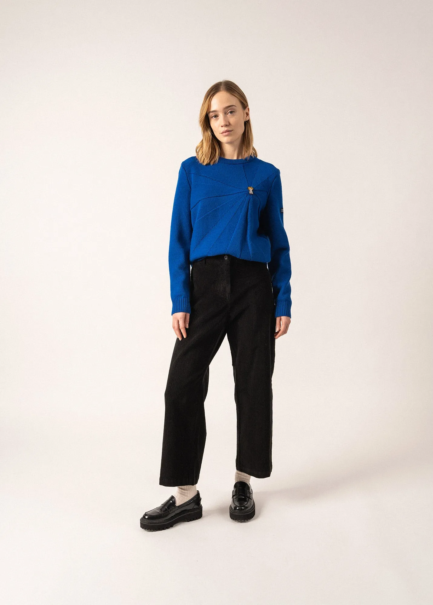 LIGHTHOUSE - Wool Sweater with lighthouse brooch by Macon & Lesquoy (ROYAL BLUE)