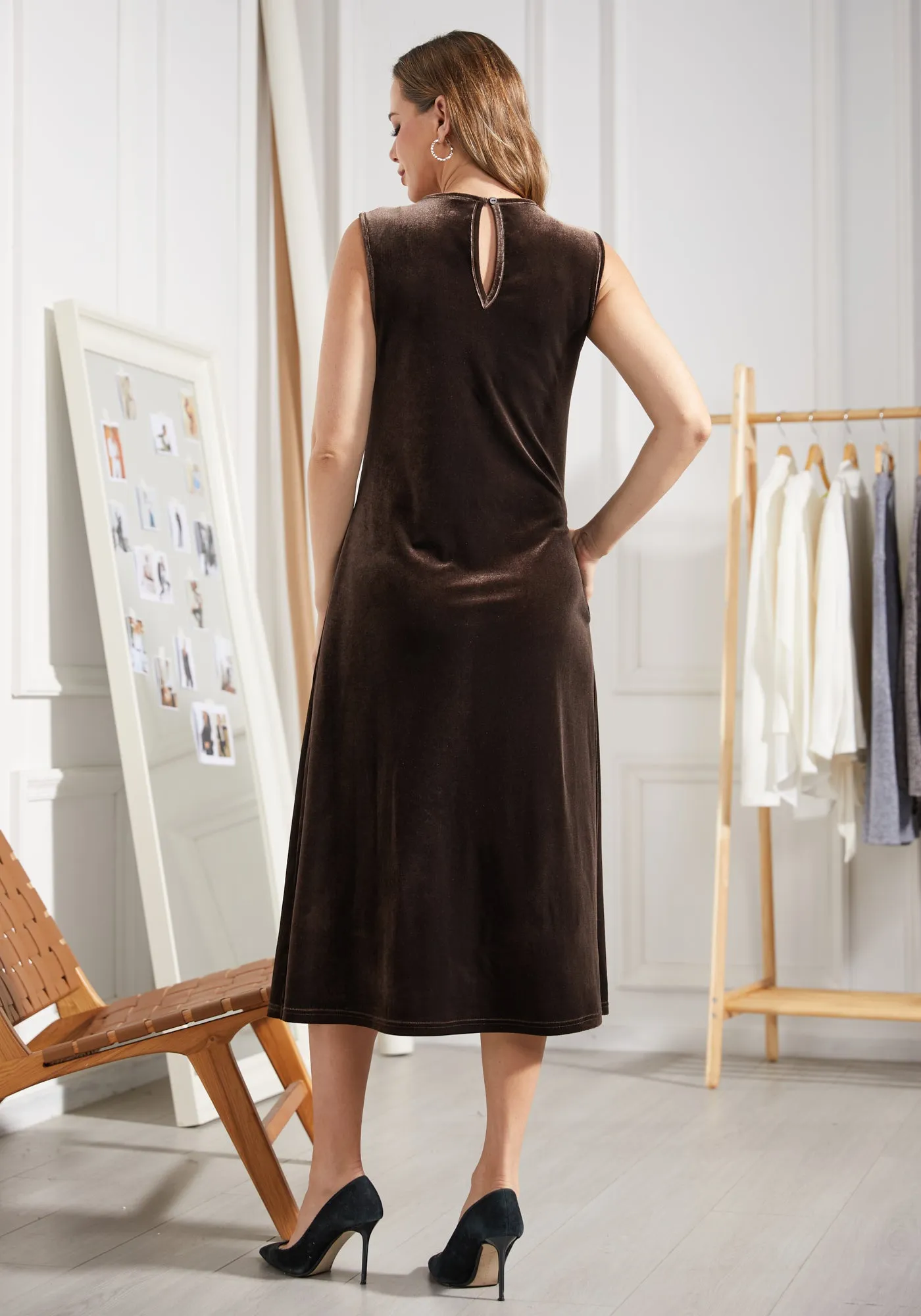 LuxeVelvet A-Line Midi Dress (Mushroom)
