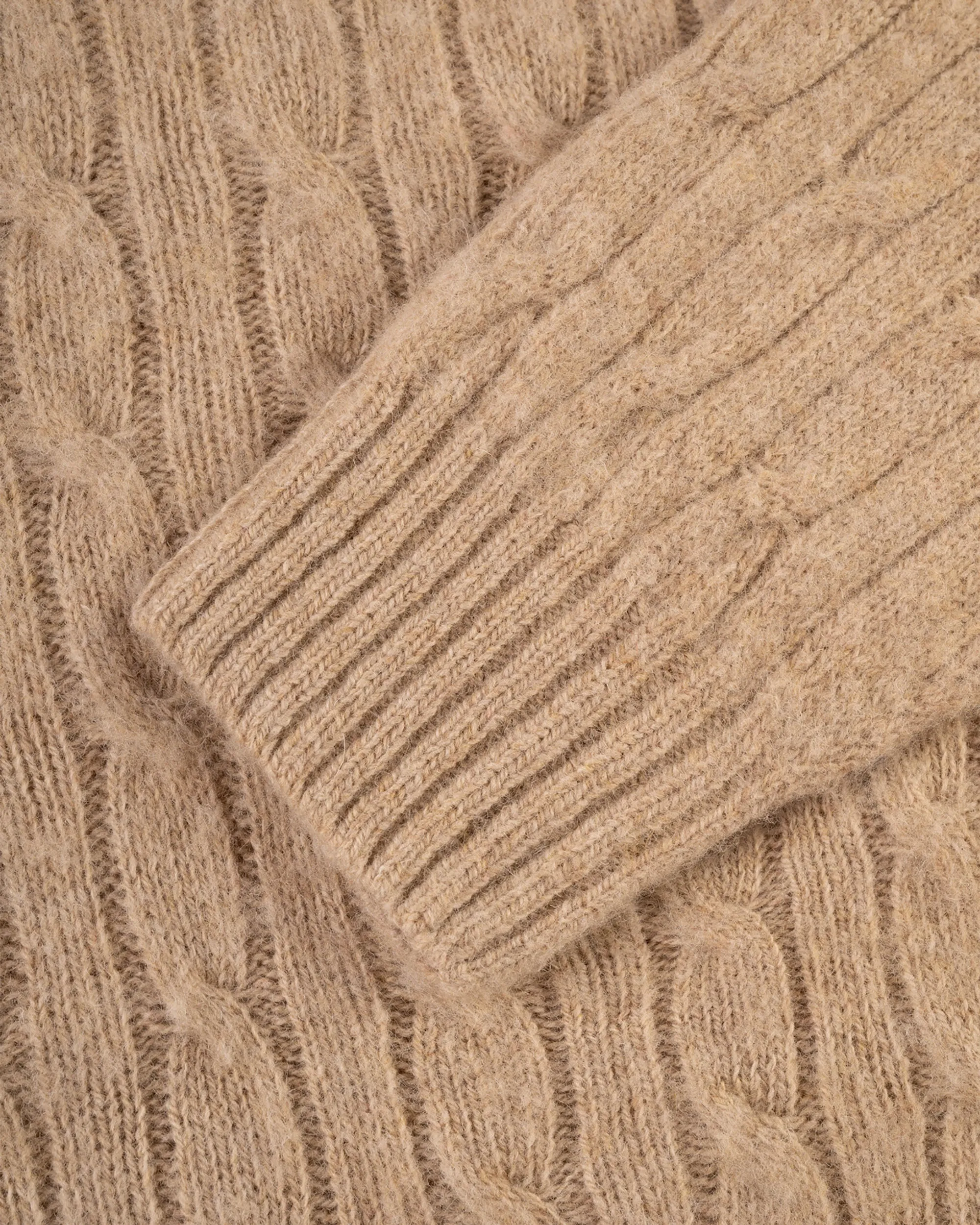 OATMEAL SHAGGY DOG CABLE CREWNECK SWEATER