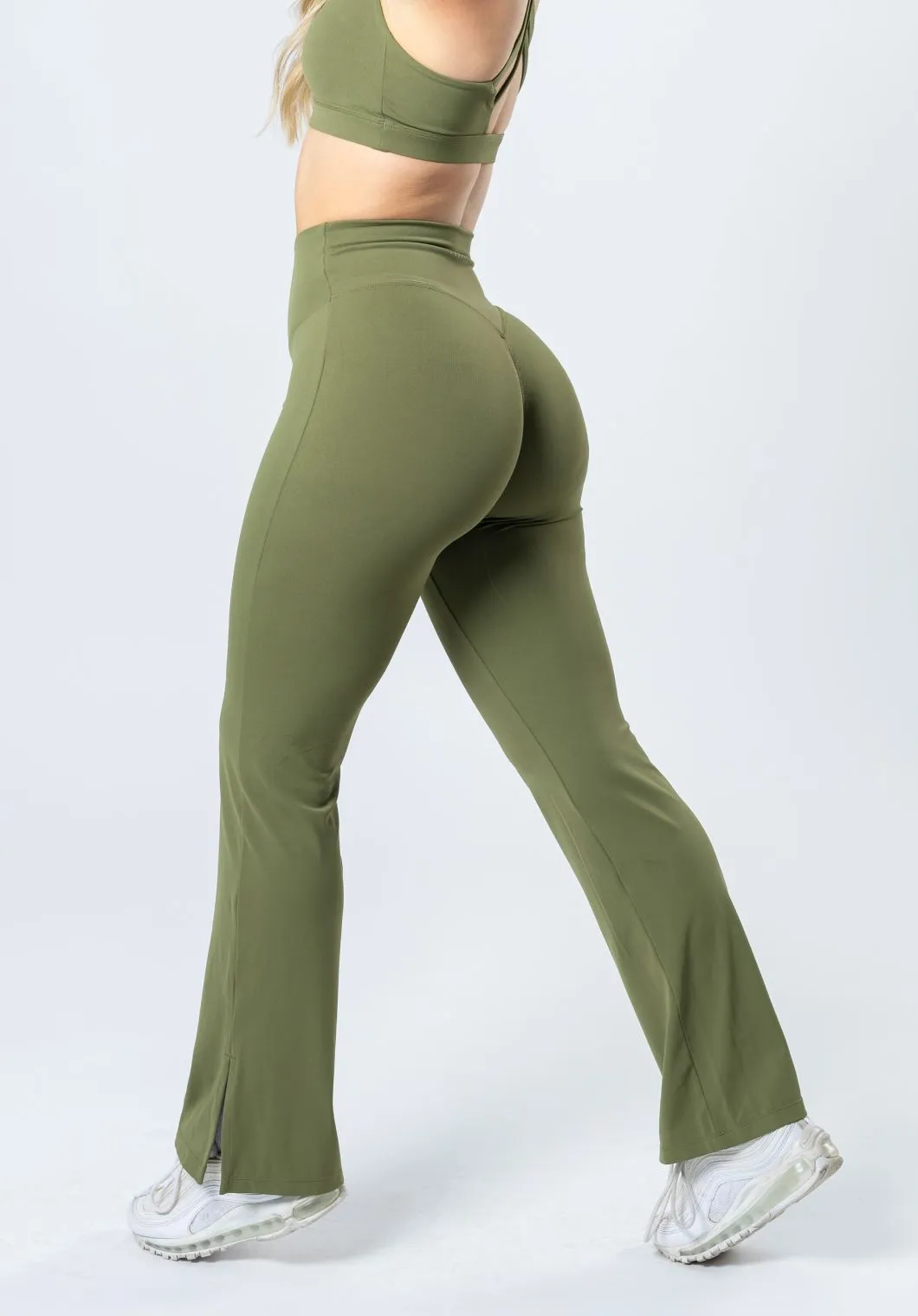 RecStretch Original Sculptseam® Plus Flare Legging 31" Olive
