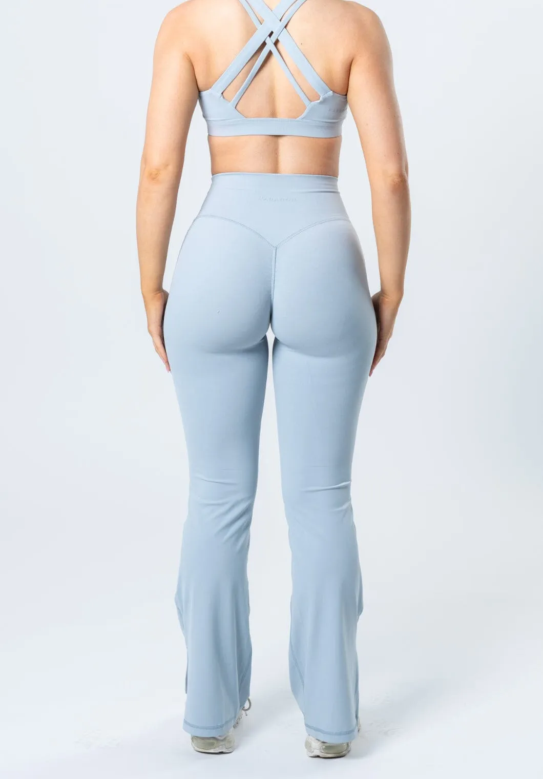 RecStretch Original Sculptseam® Plus Flare Legging 31" Pearl Blue