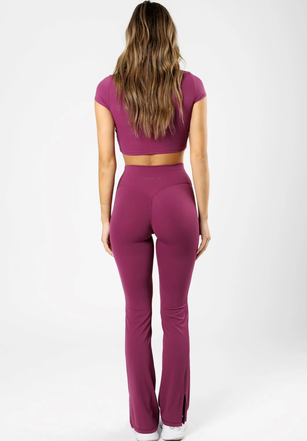RecStretch Original Sculptseam® Plus Flare Legging 34" Bright Violet