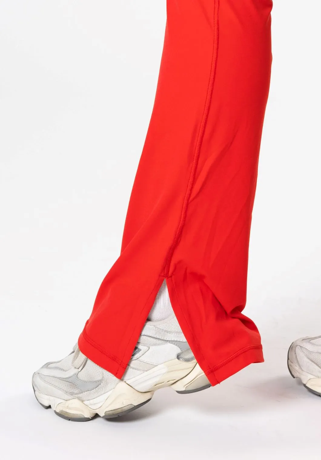 RecStretch Original Sculptseam® Plus Flare Legging 34" Hot Shot