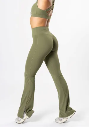 RecStretch Original Sculptseam® Plus Flare Legging 34" Olive