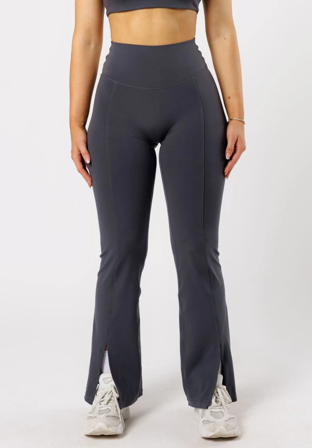 Reluna™ Front Slit Sculptseam® Flare Leggings 31" Phantom