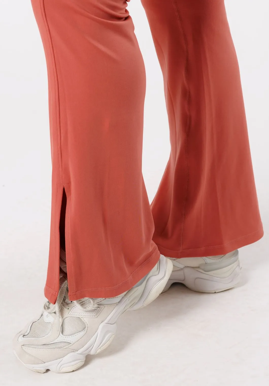 Reluna™ Front Slit Sculptseam® Flare Leggings 31" Terra