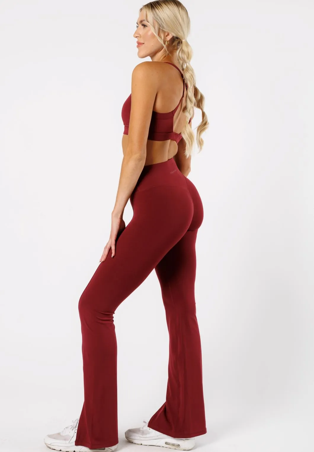 Reluna™ Front Slit Sculptseam® Flare Leggings 34" Red Velvet