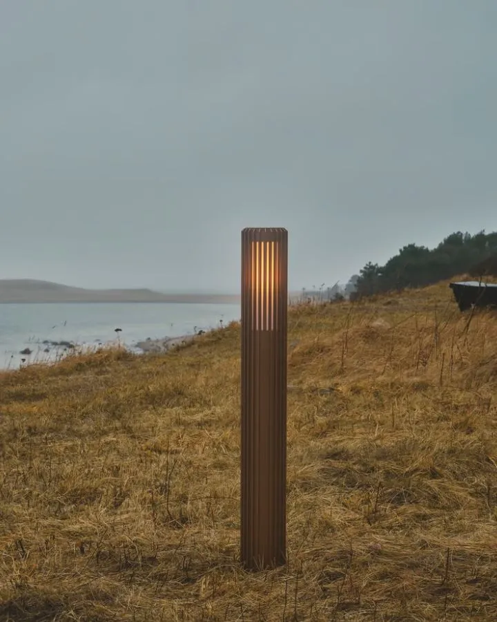 Ribbed Aluminium Cylindrical Garden Light
