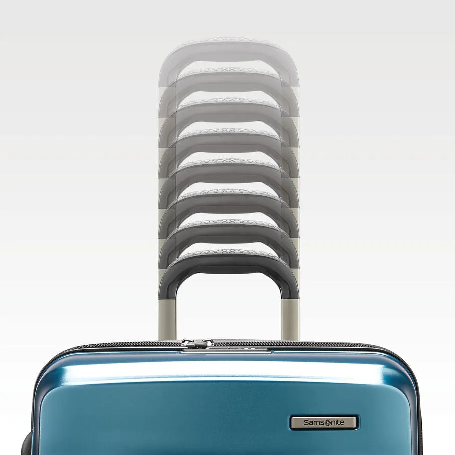 Samsonite Octiv 22 x 14 x 9 Carry-On Spinner
