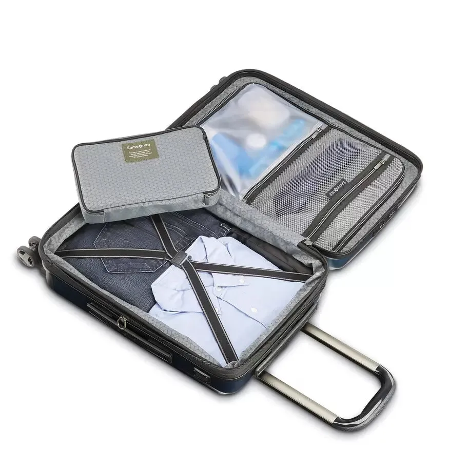 Samsonite Octiv 22 x 14 x 9 Carry-On Spinner