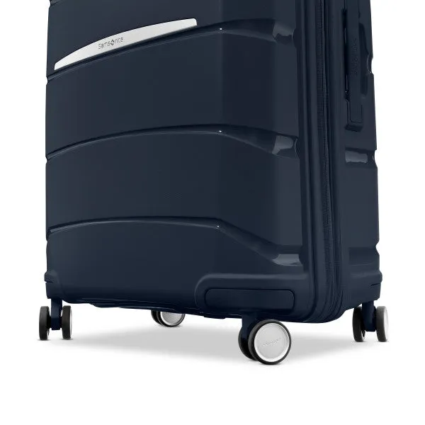 Samsonite Outline Pro Carry-on Spinner