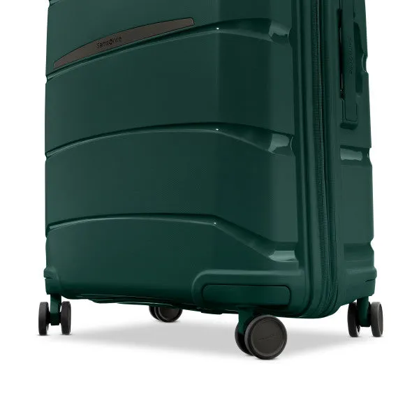 Samsonite Outline Pro Carry-on Spinner