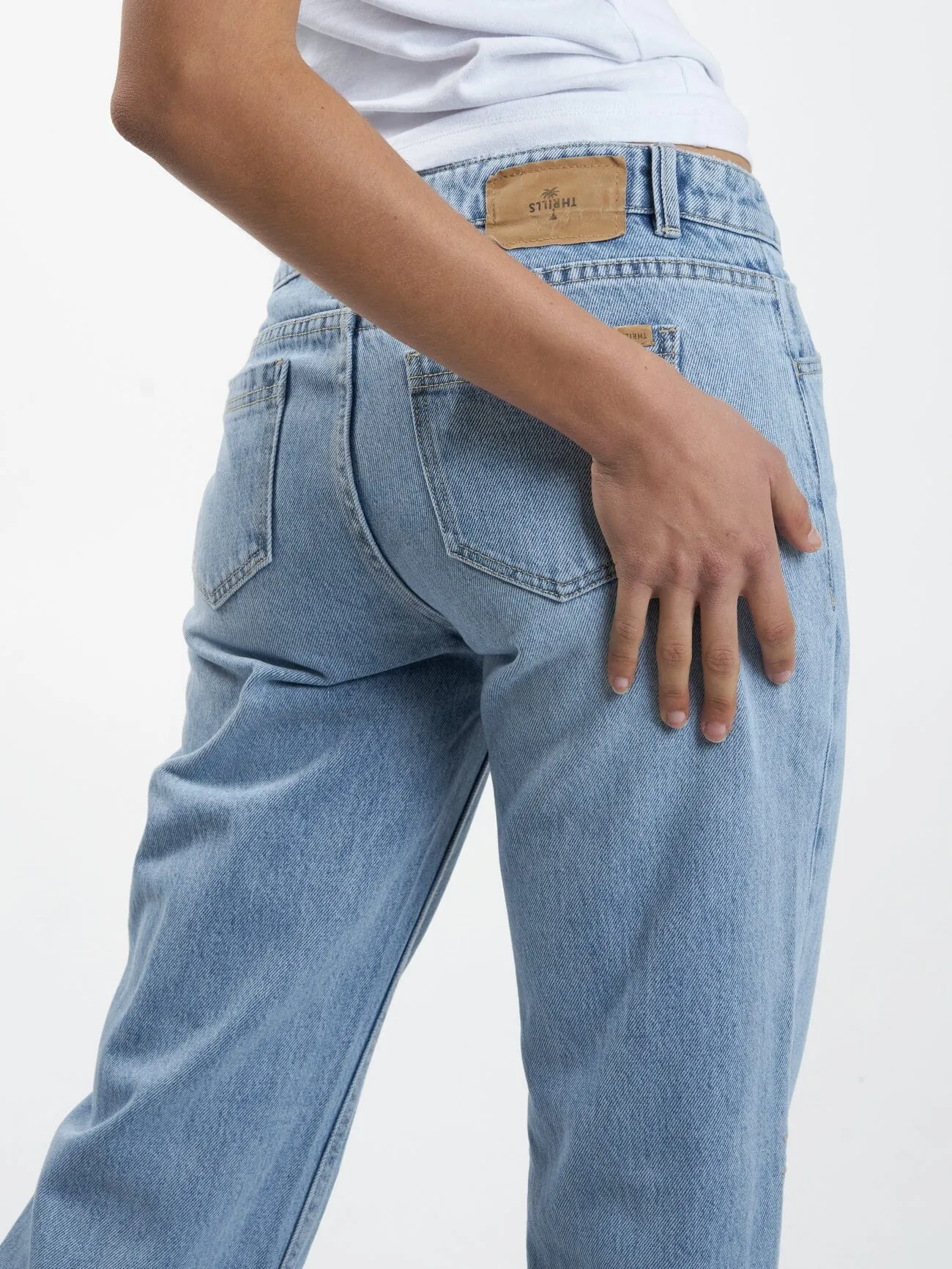 Saskia Low Rise Straight Jean - Endless Blue