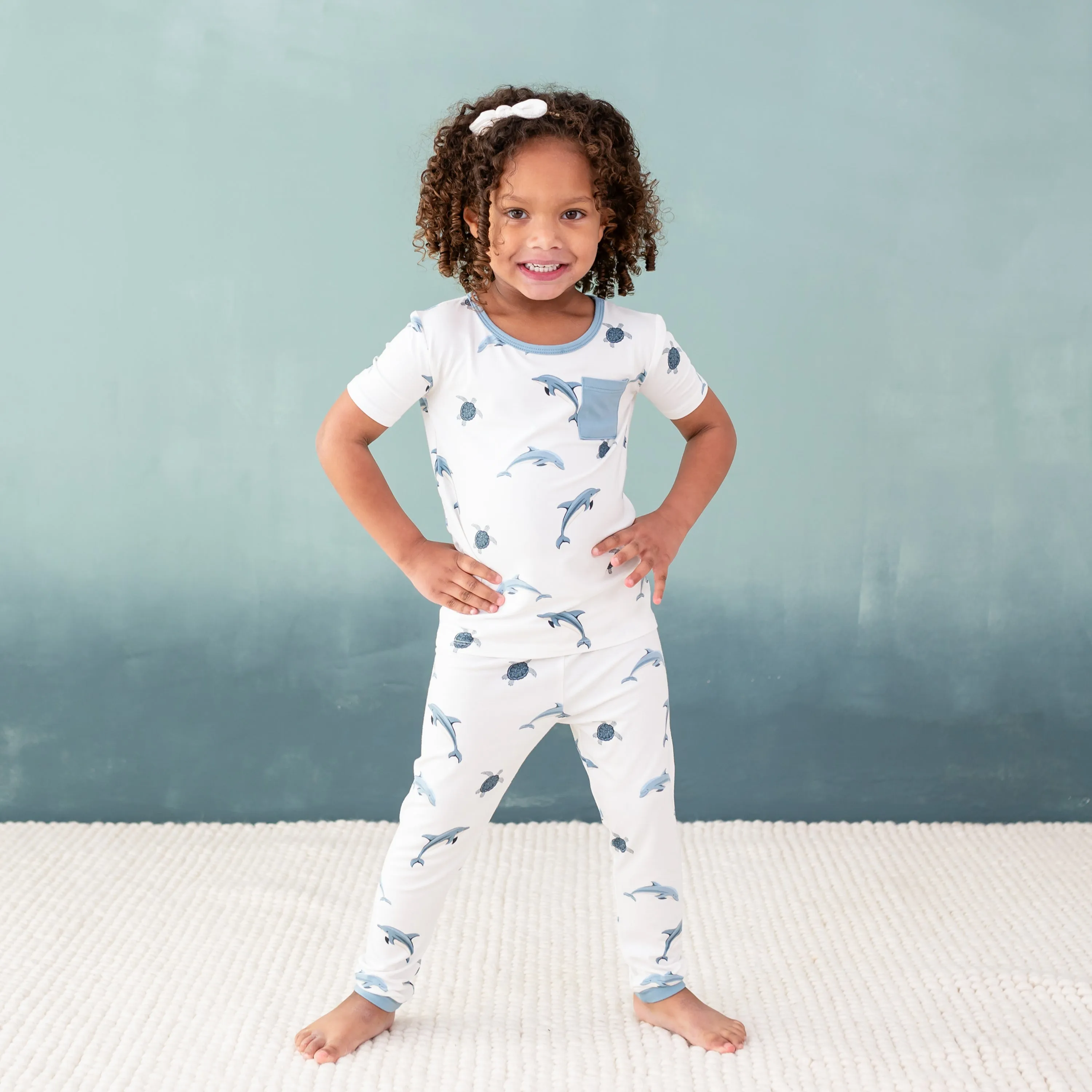 Short Sleeve with Pants Pajamas in Dolphin