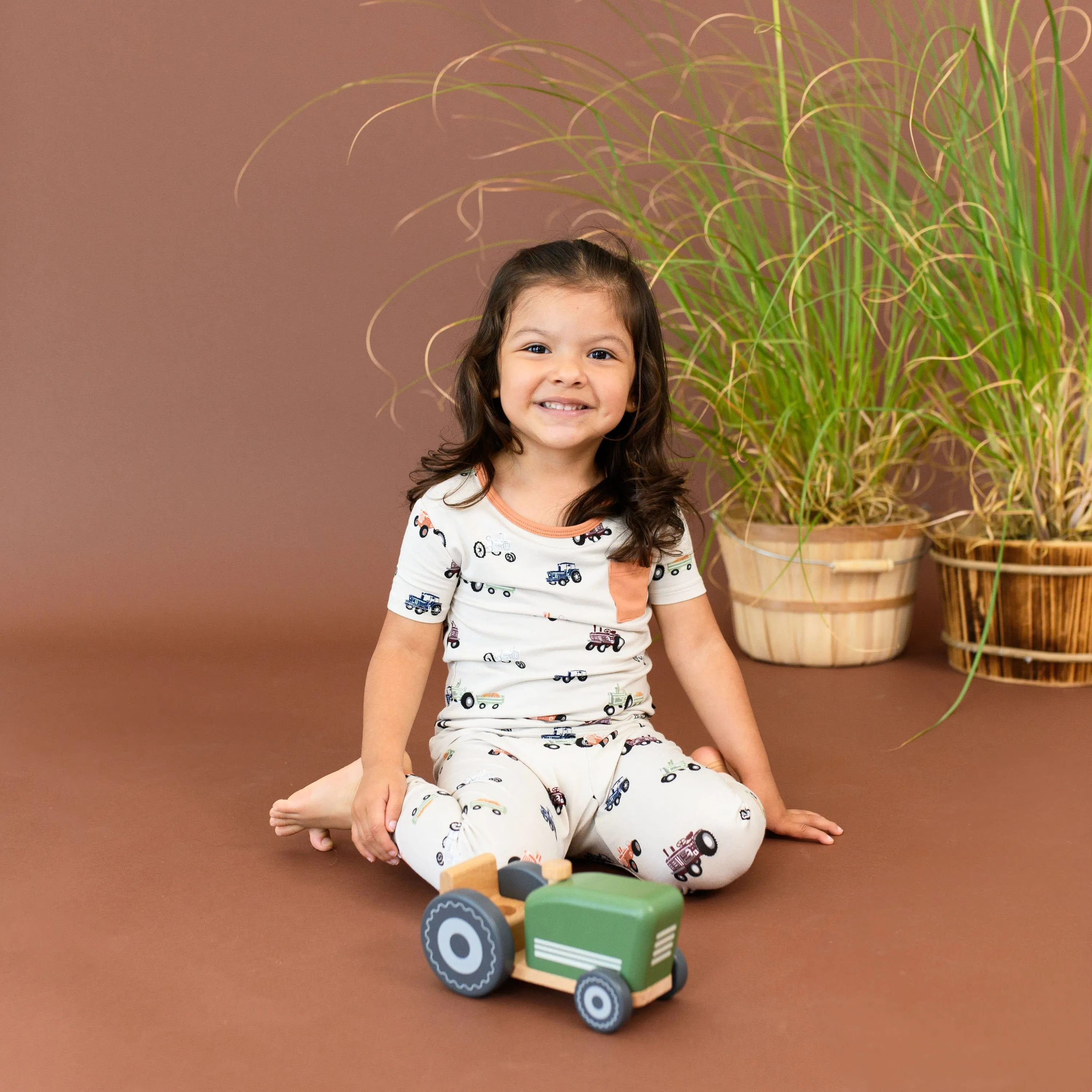 Short Sleeve with Pants Pajamas in Tractor