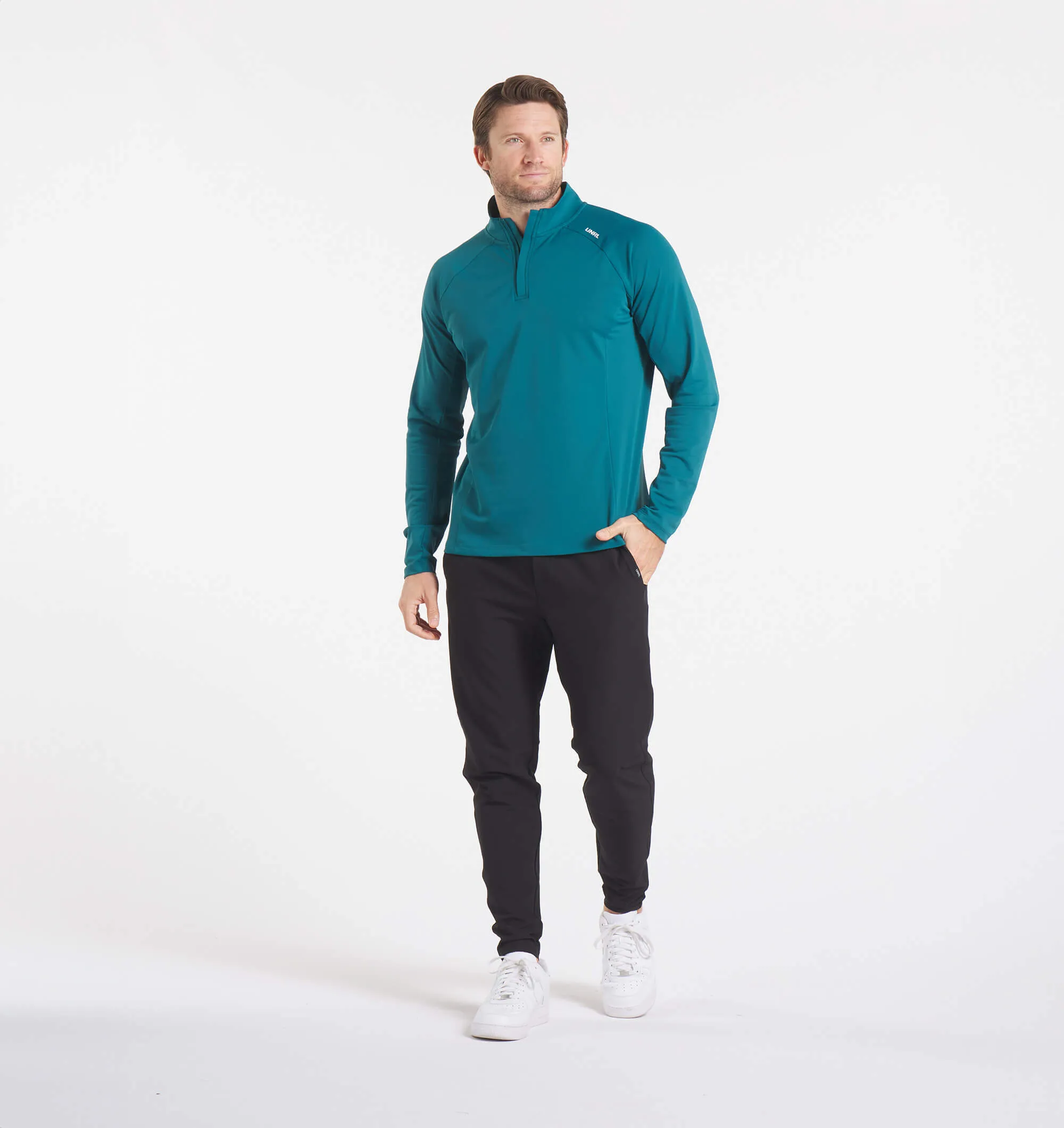 UNRL Highlands Quarter Zip