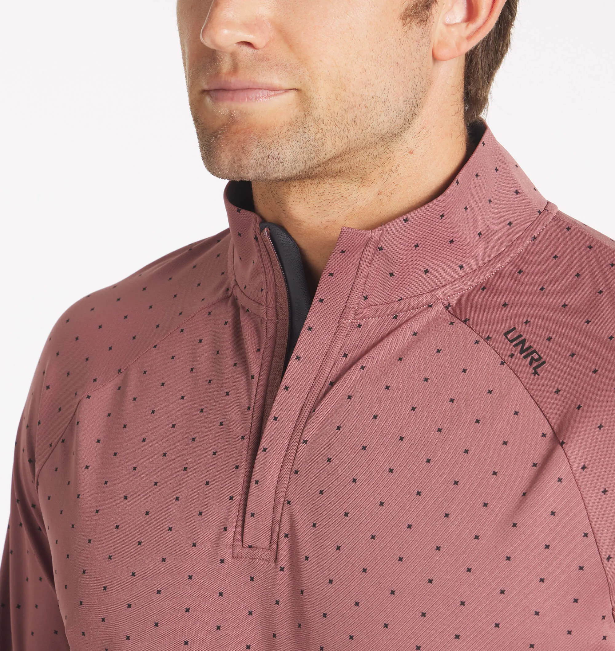 UNRL Highlands Quarter Zip